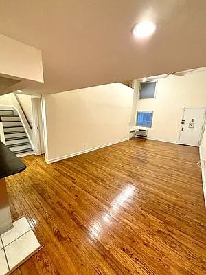 359 Broadway #12 - Photo 2 of 3