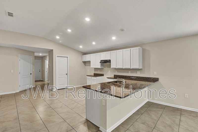 86833 Iron Rail Ct - Photo 4 of 20