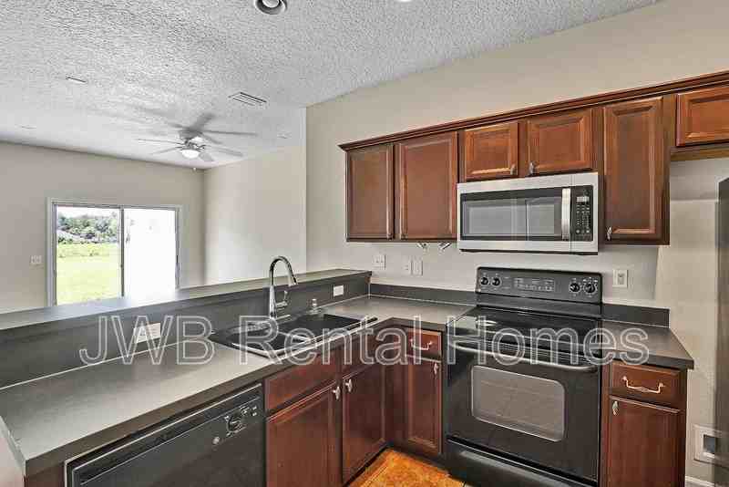 1512 Biscayne Bay Dr - Photo 2 of 22