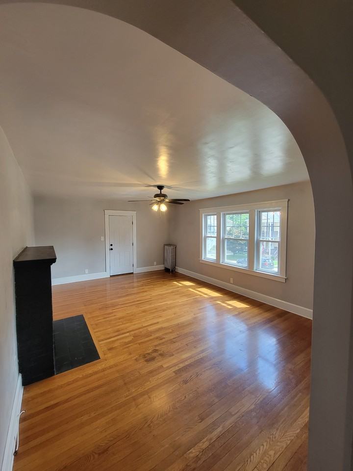 224 Marcy St #1 - Photo 3 of 13