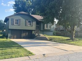 featured image of 1701 Ne Patterson Dr #NA