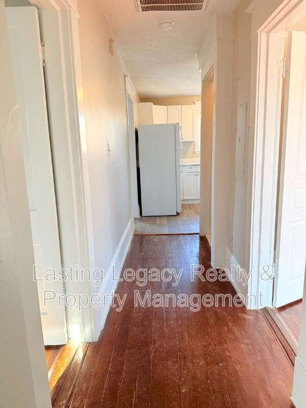 3410 Old Greensboro Rd #2 - Photo 7 of 18