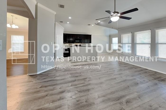 14305 Artisan Dr - Photo 5 of 20