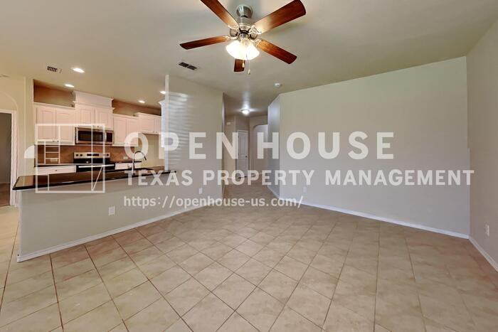 1716 Kachina Lodge Rd - Photo 4 of 20