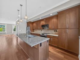featured image of 1078 Ne High St #1