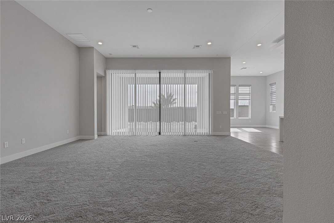 5008 Terramont Dr - Photo 7 of 46
