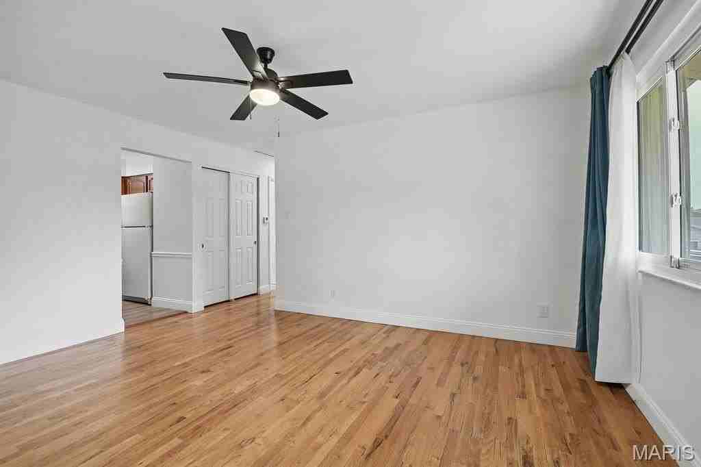 11247 Fawnhaven Dr - Photo 2 of 23