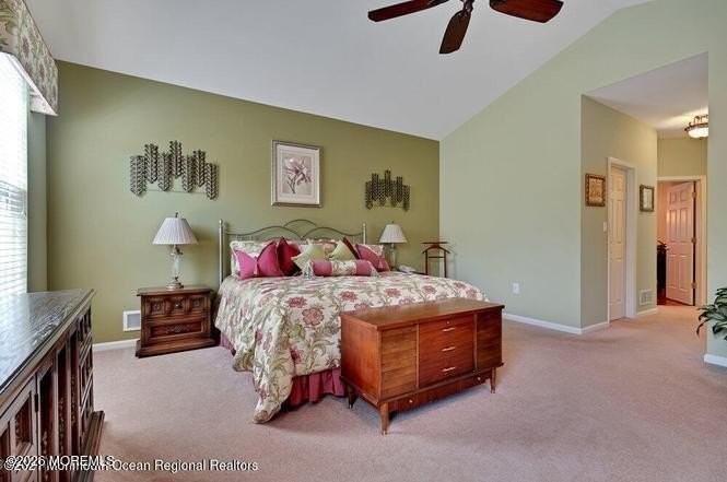 2 Marlow Dr - Photo 5 of 24