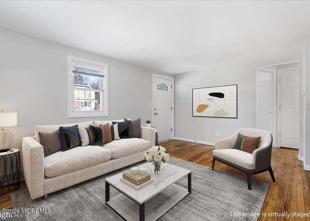 43 Iowana Ave - Photo 2 of 21