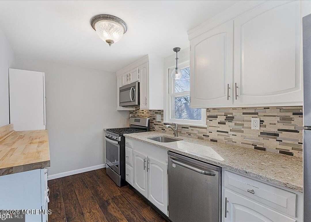 43 Iowana Ave - Photo 6 of 21