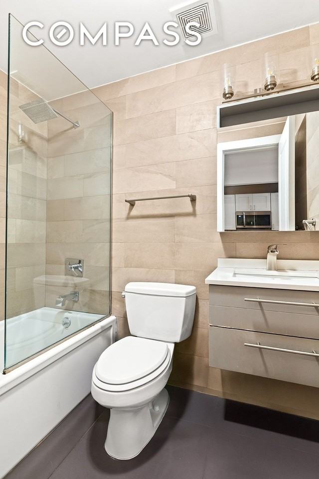 63 Clarkson Ave - Photo 7 of 10