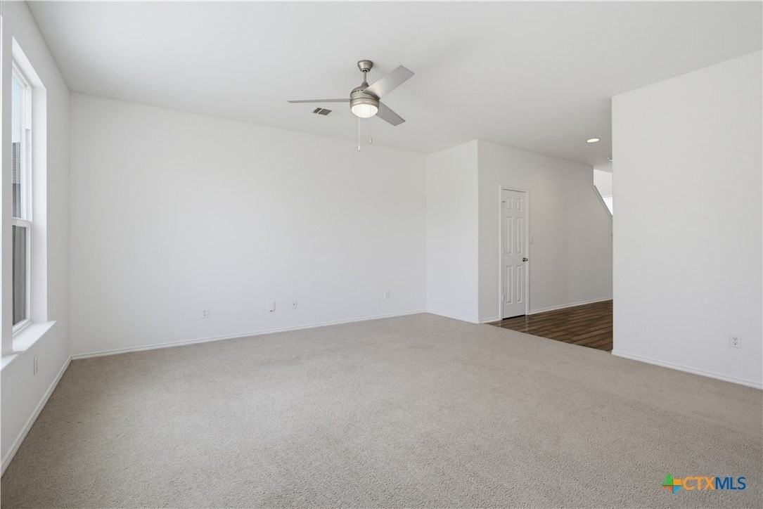 161 Cushman Dr - Photo 4 of 25