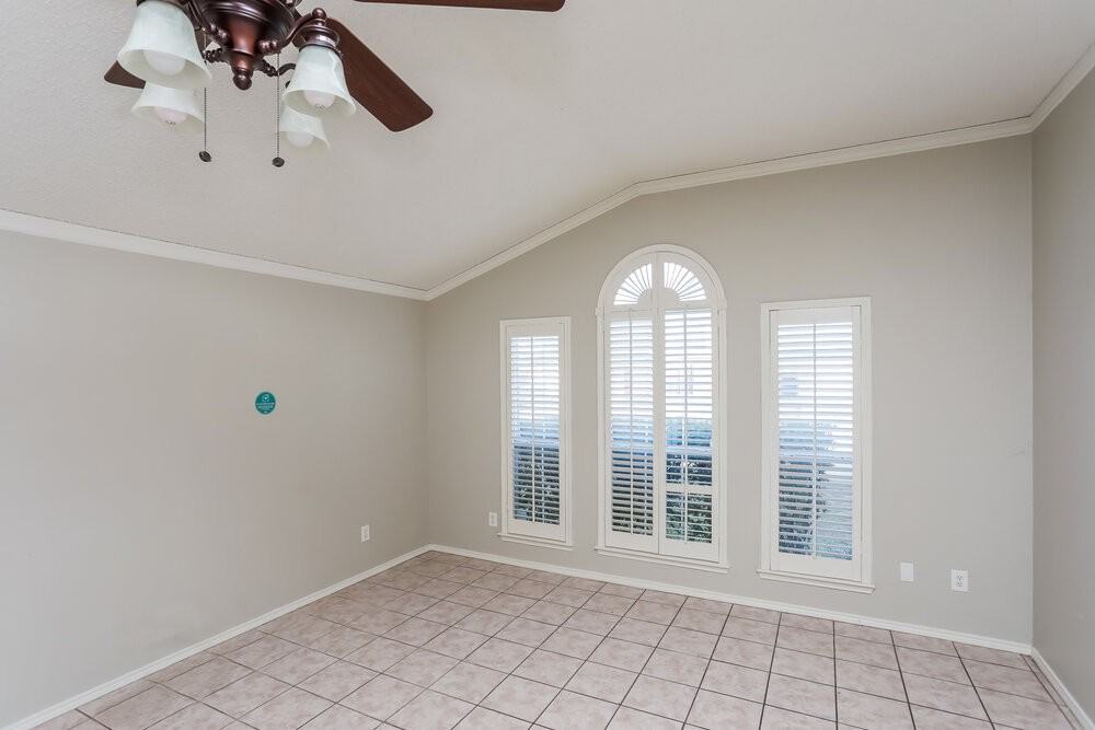 4220 Fernleaf Dr - Photo 4 of 16