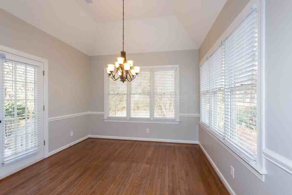 9424 Arborview Ct - Photo 4 of 14
