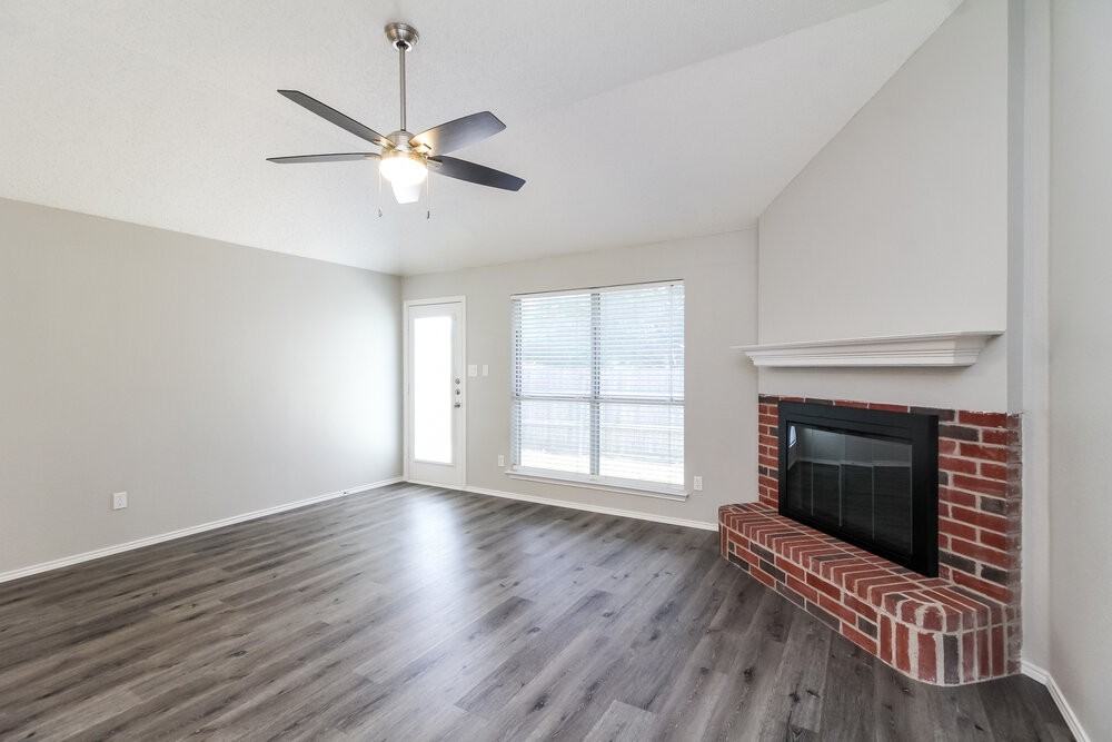 603 Wolcott Ln - Photo 6 of 16