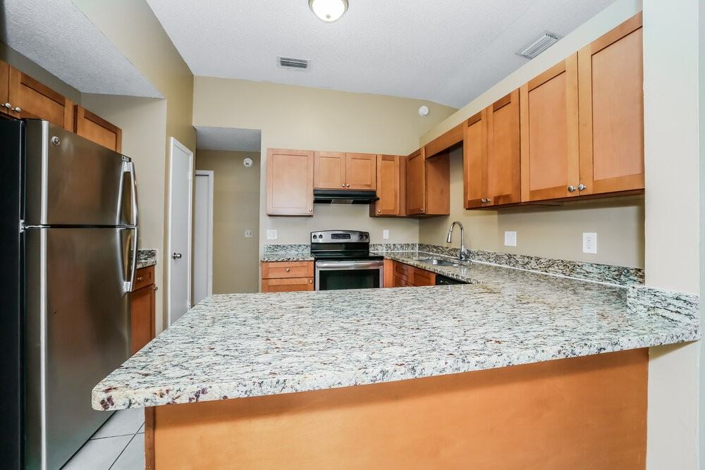 2244 Aspen Ridge Ct - Photo 6 of 16
