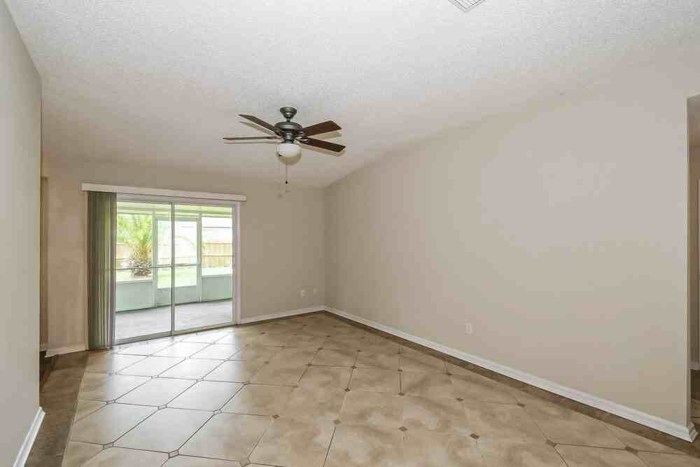 12710 Dunns View Dr - Photo 3 of 16