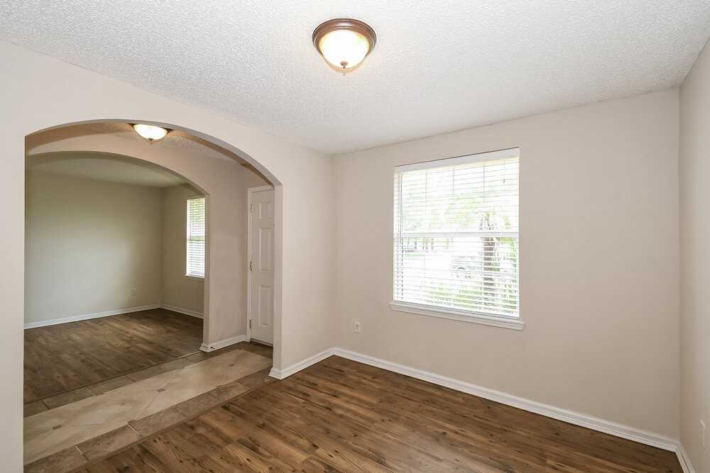 12710 Dunns View Dr - Photo 5 of 16