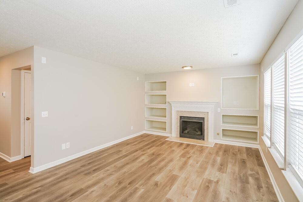 123 Ivy Hill Ln - Photo 4 of 17
