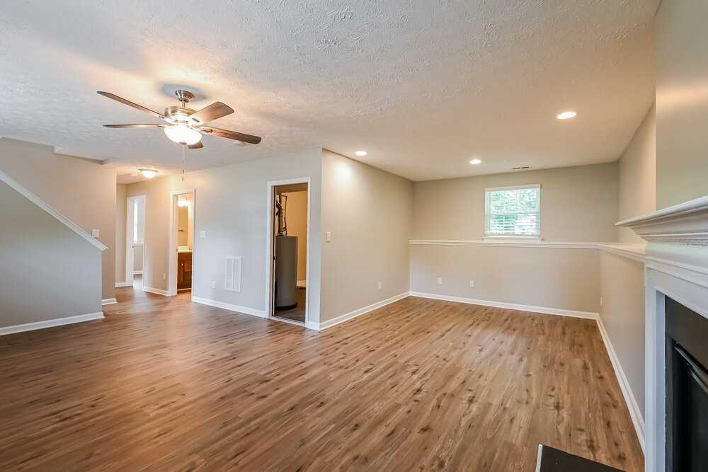 3000 Basswood Dr - Photo 6 of 17