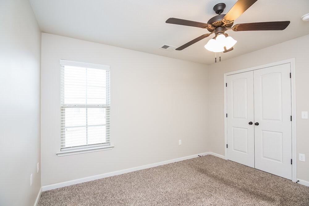 2847 S Cherry Dr - Photo 6 of 13