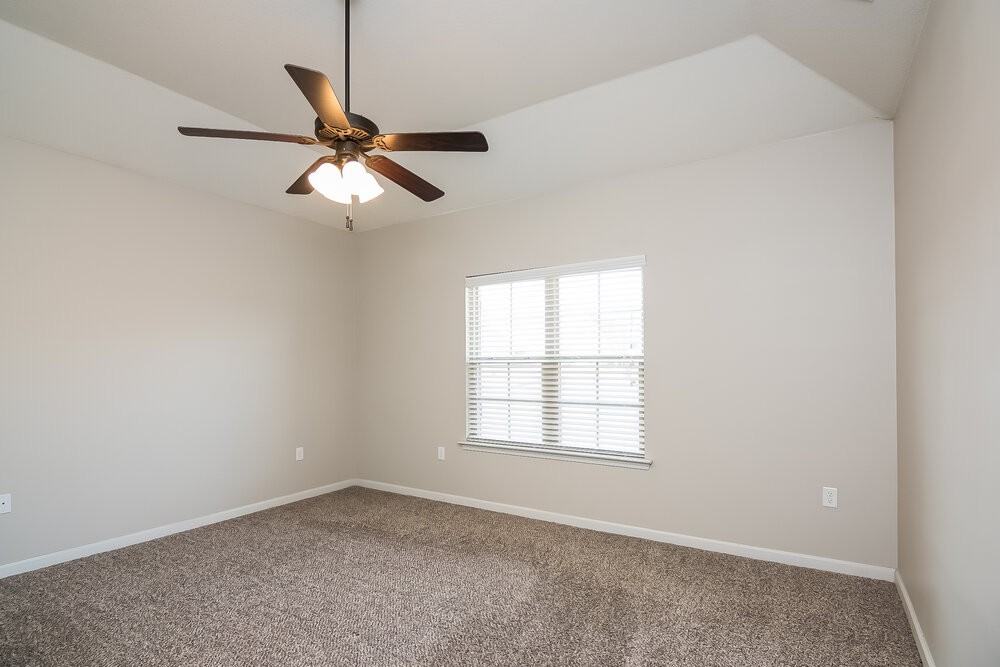 2847 S Cherry Dr - Photo 7 of 13