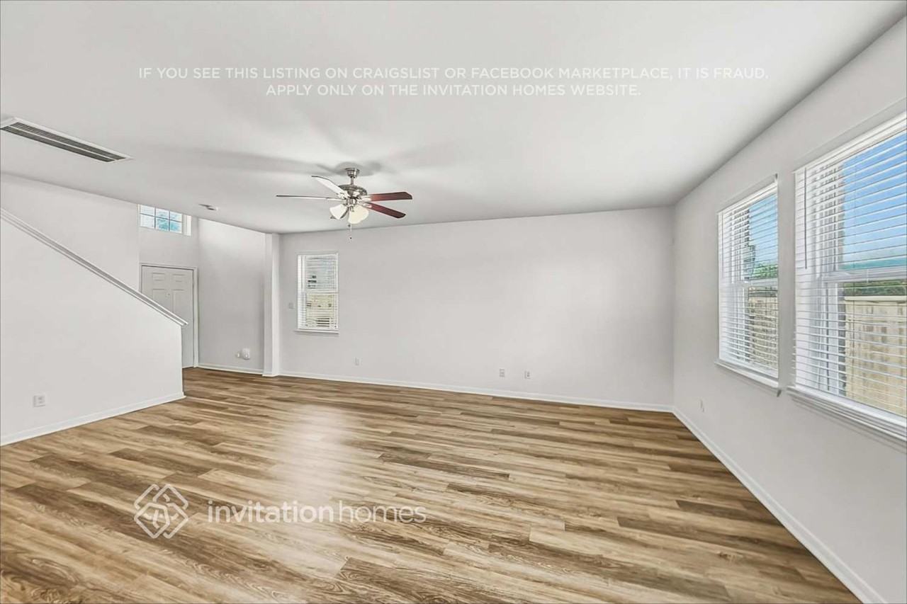 18702 Walden Glen Cir - Photo 6 of 23