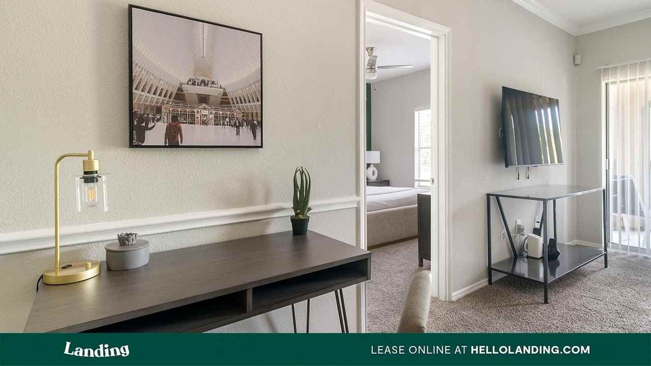 2920 Shadowbriar Dr - Photo 3 of 50