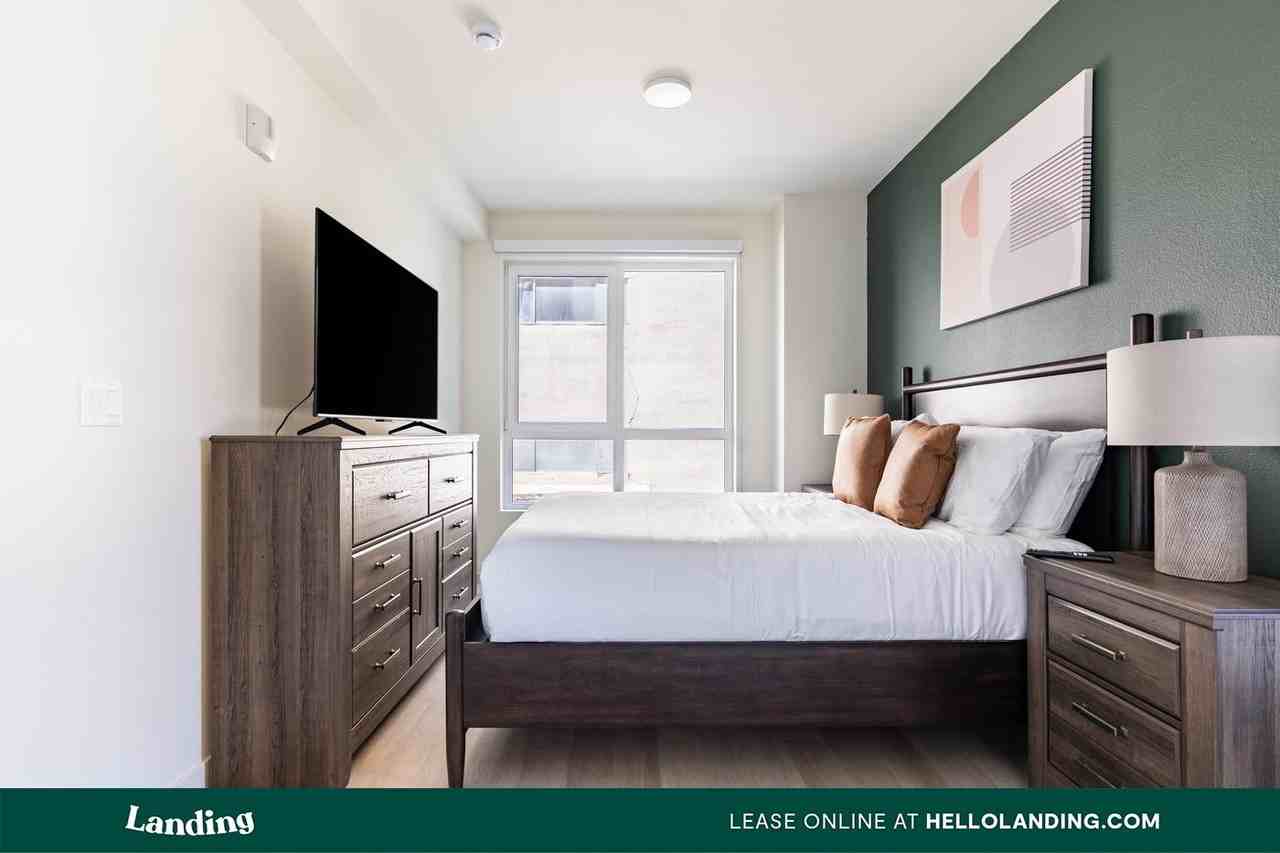 549 S. Harvard Blvd - Photo 7 of 50