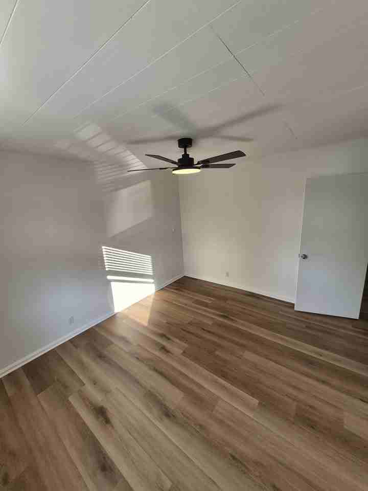 10611 W Manslick Rd - Photo 5 of 11