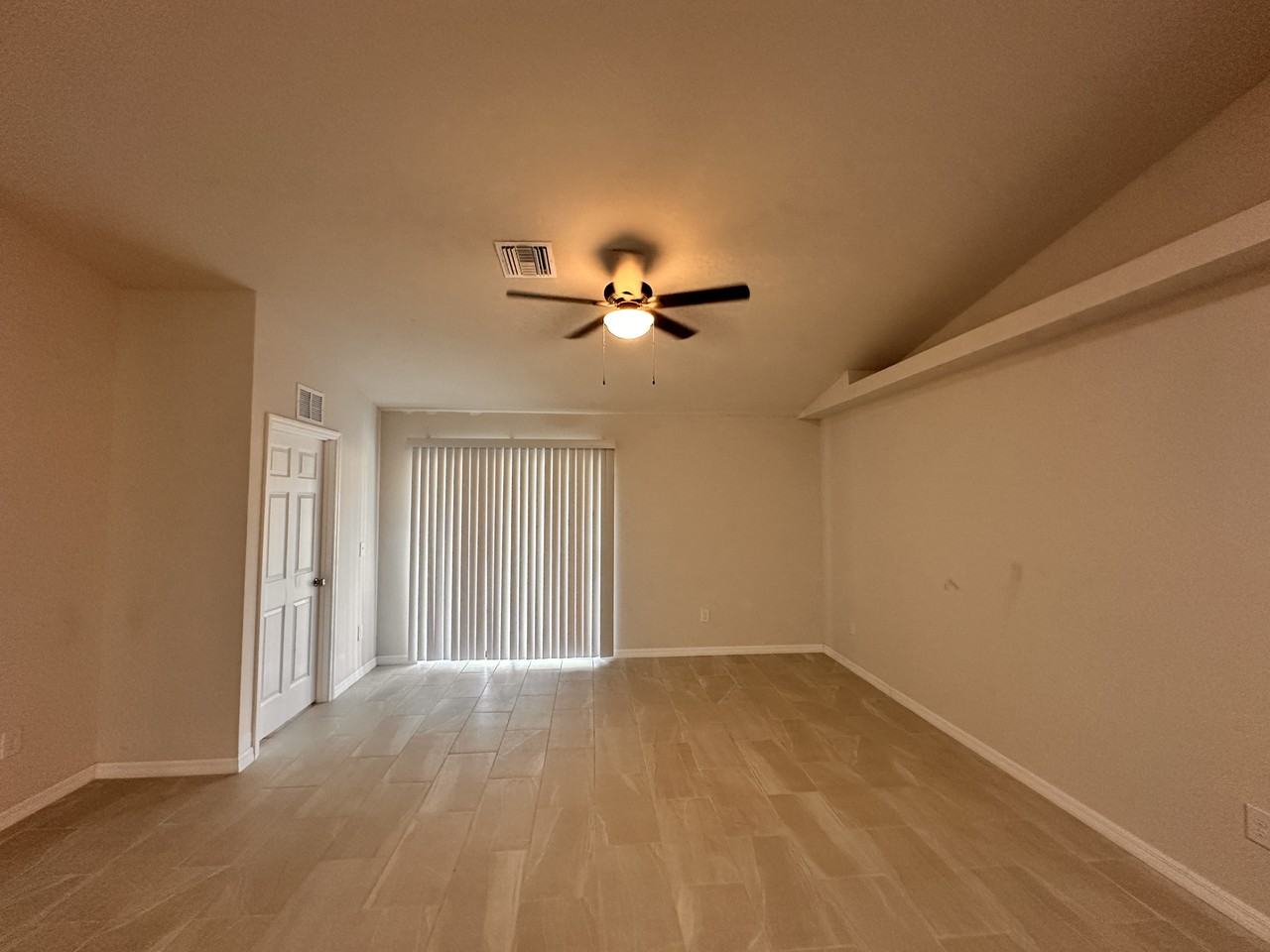 1006 Ne 15th Ln - Photo 5 of 22