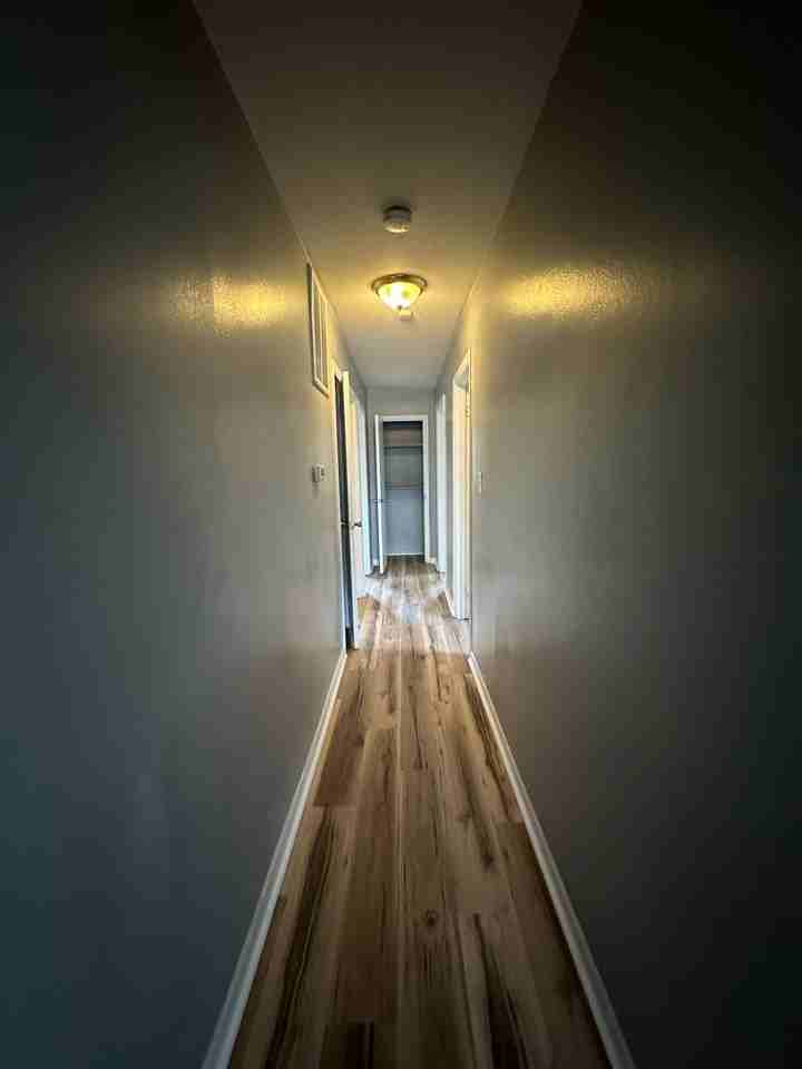 3330 Laurel St - Photo 4 of 6