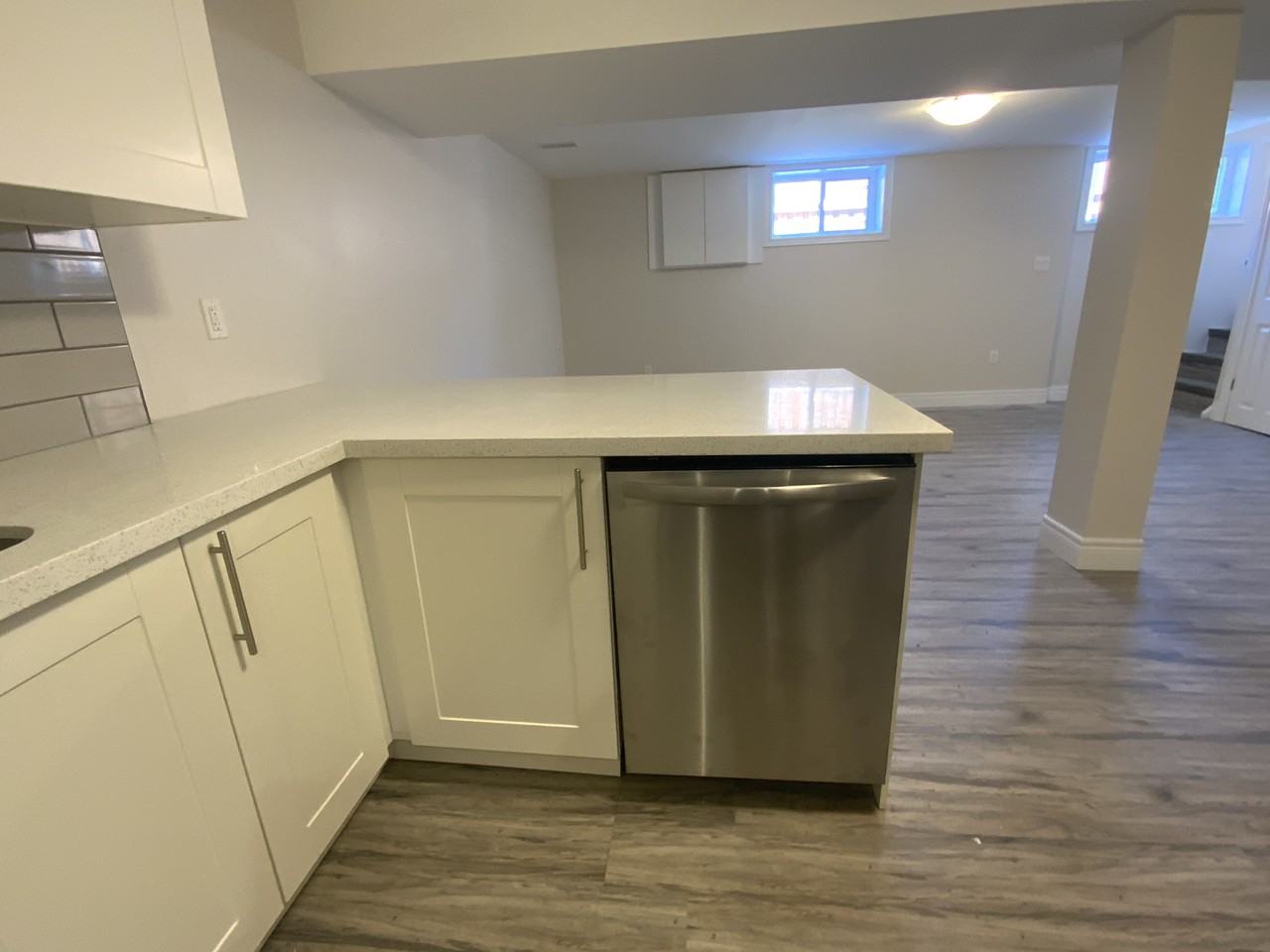 105 Ridge St - Photo 3 of 18