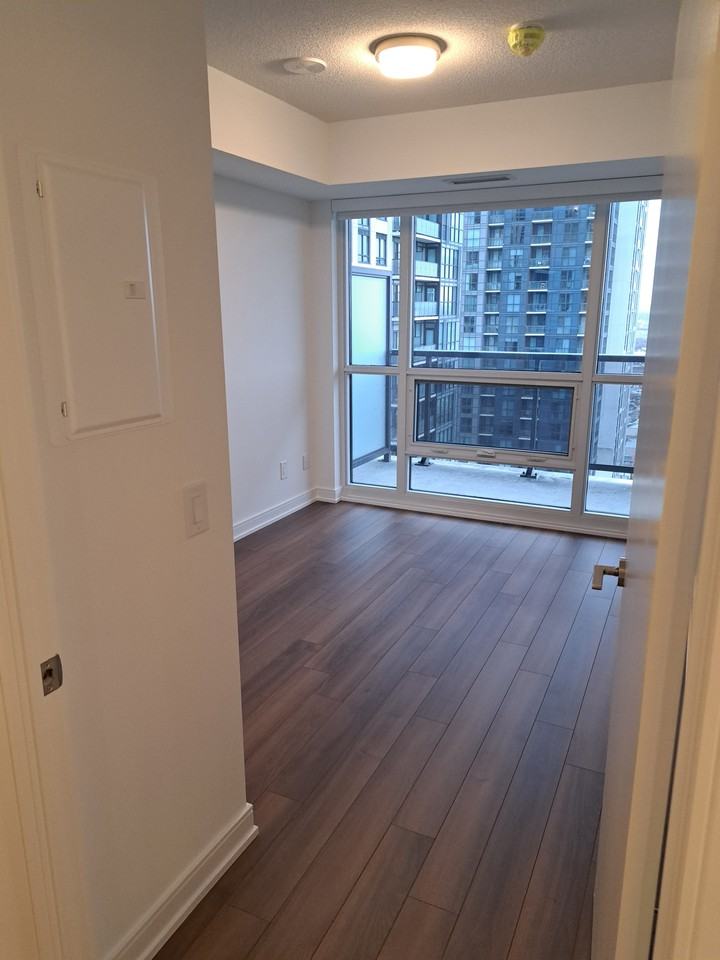 30 Samuel Wood Way #1801 - Photo 6 of 9