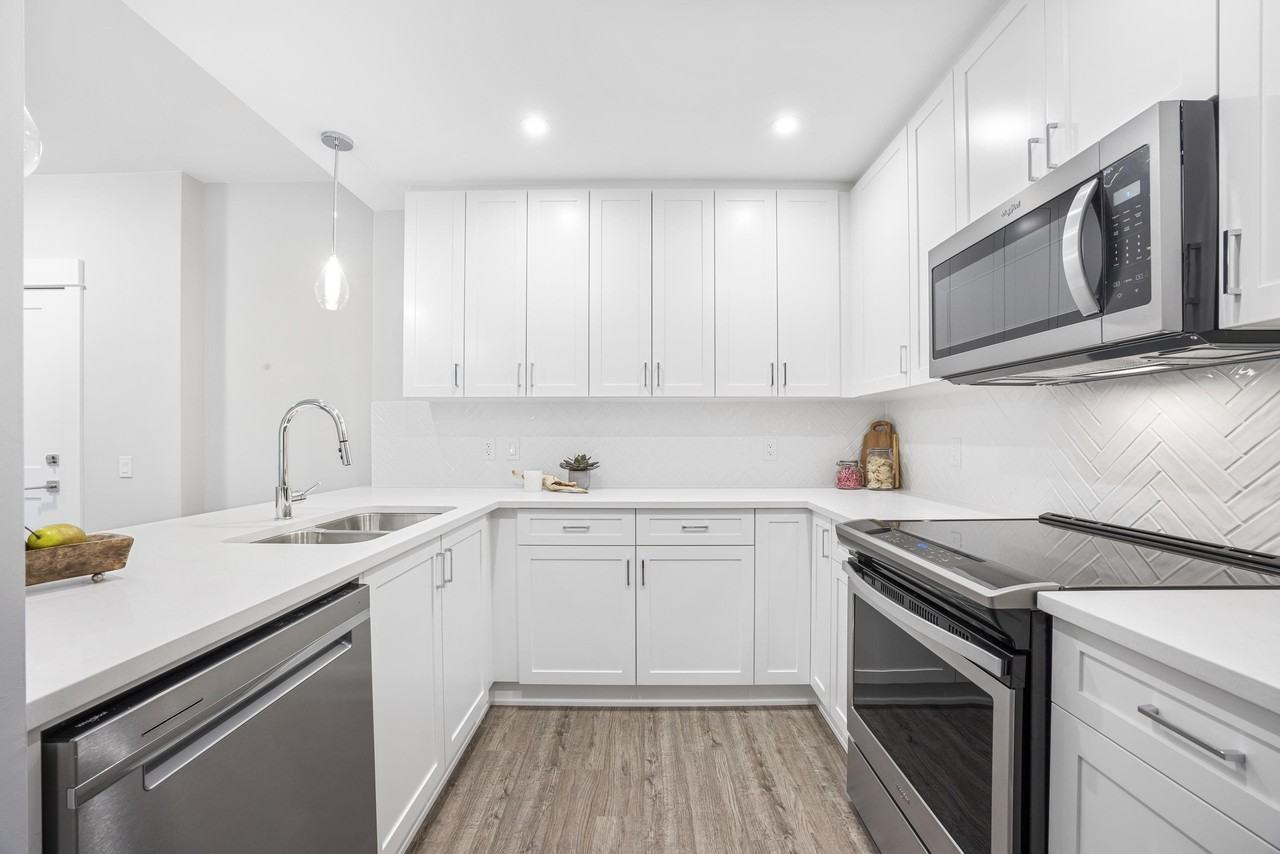2180 Kelly Avenue #3409 - Photo 5 of 16