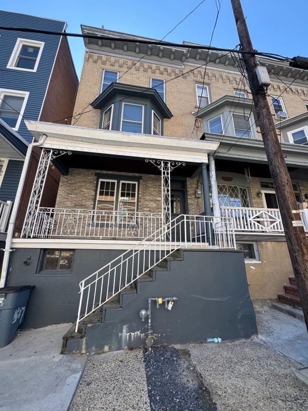 517 W Norwegian St - Photo 6 of 6