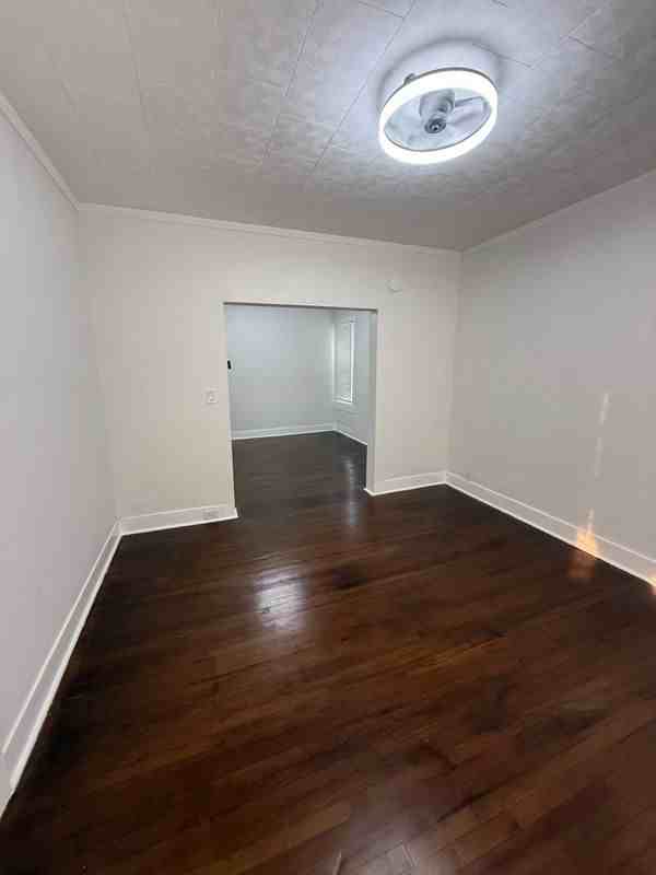 34 Fenner Ave - Photo 2 of 21