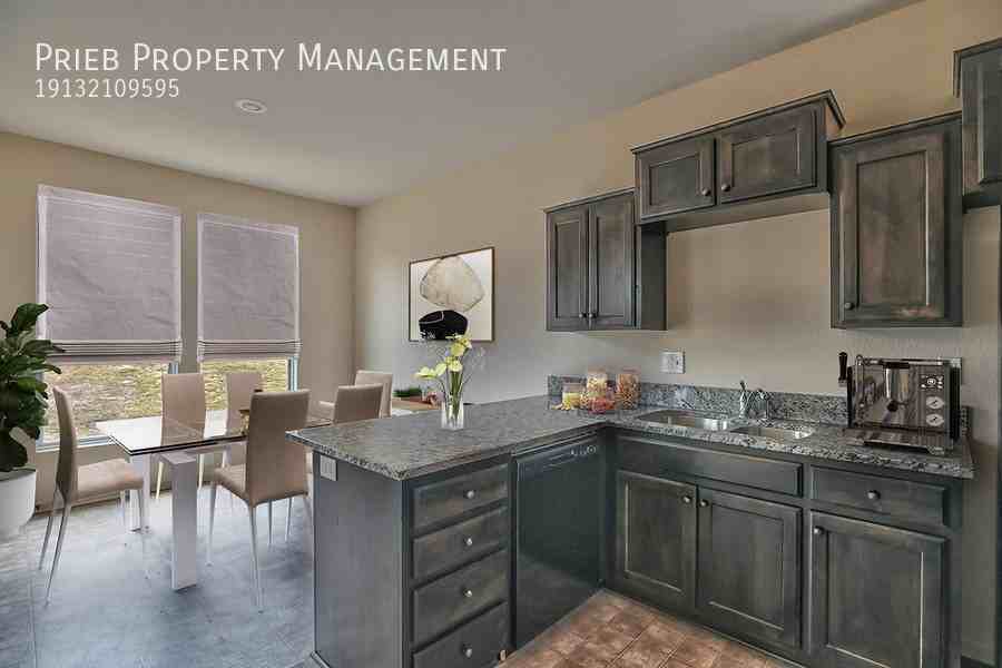 2069 S 137th St - Photo 5 of 17