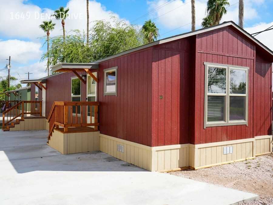 1649 Dena Dr - Photo 4 of 5