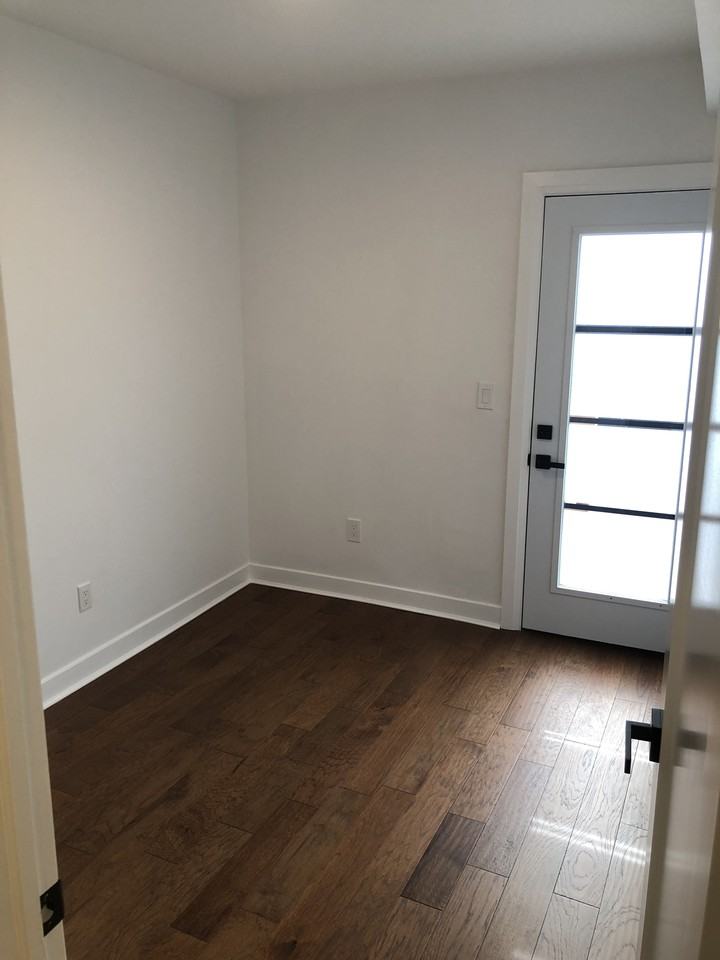 82 Jane Street #Main - Photo 7 of 10