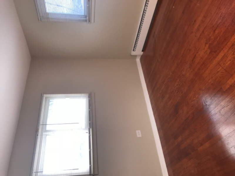 2618 W Cornelia Ave #20 - Photo 5 of 8