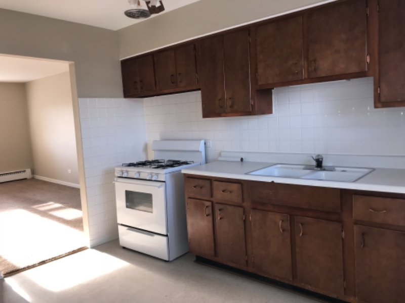 2618 W Cornelia Ave #20 - Photo 7 of 8