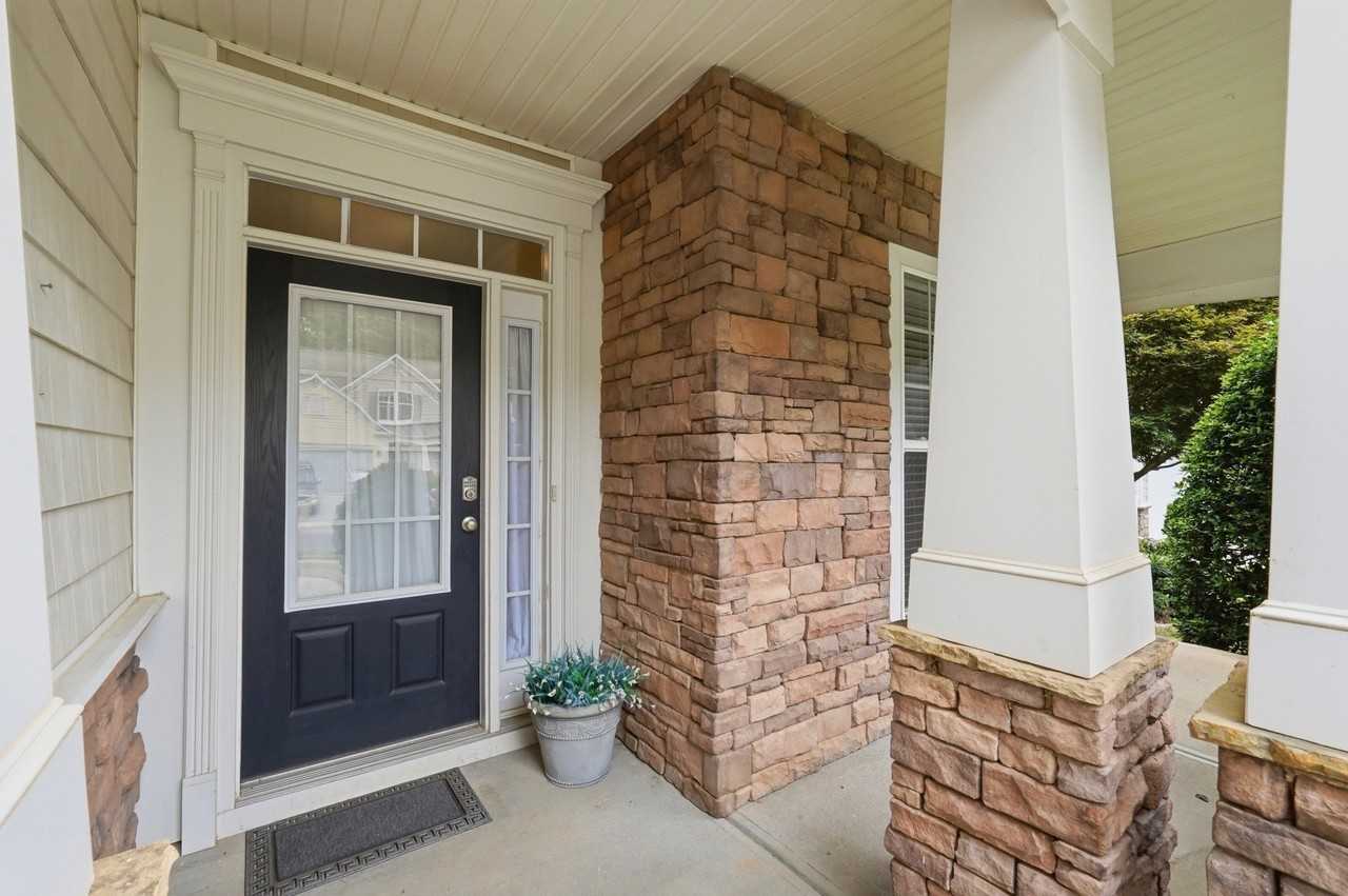 2147 Ashley River Rd - Photo 3 of 39