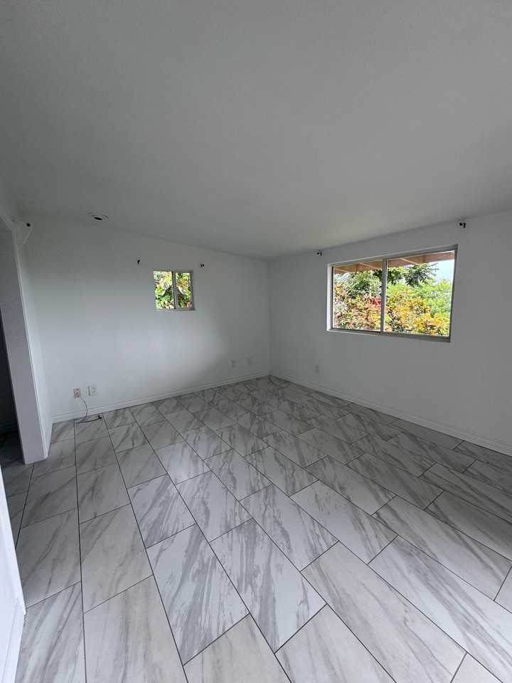 745074 Huaala St - Photo 2 of 9