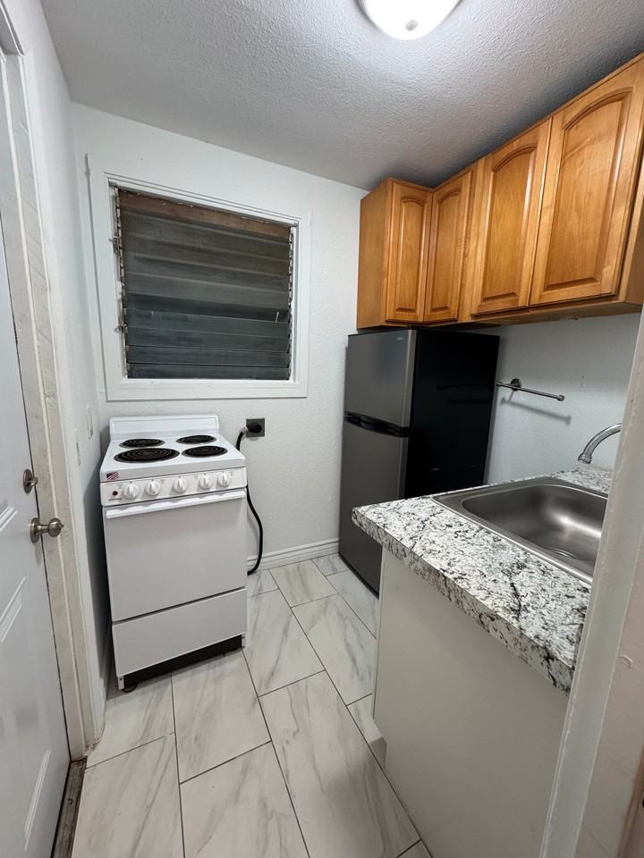 745074 Huaala St - Photo 5 of 9
