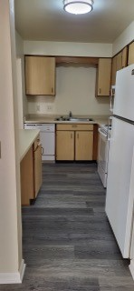 318 Island Dr #4 - Photo 4 of 12