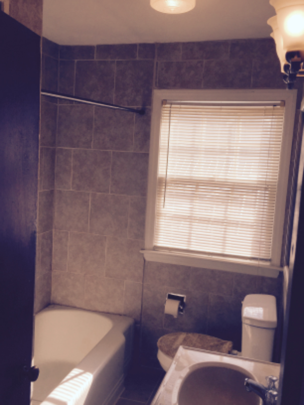 1037 6th St W #3 - Photo 3 of 11