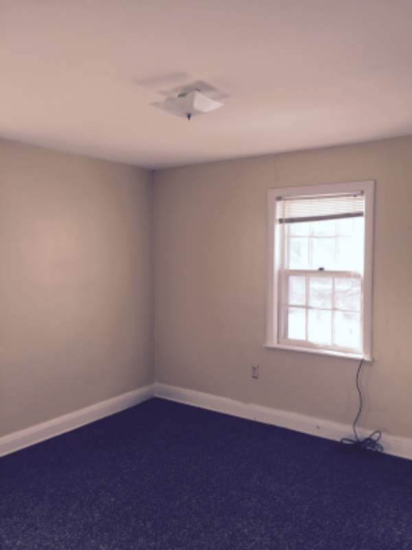 1037 6th St W #3 - Photo 4 of 11