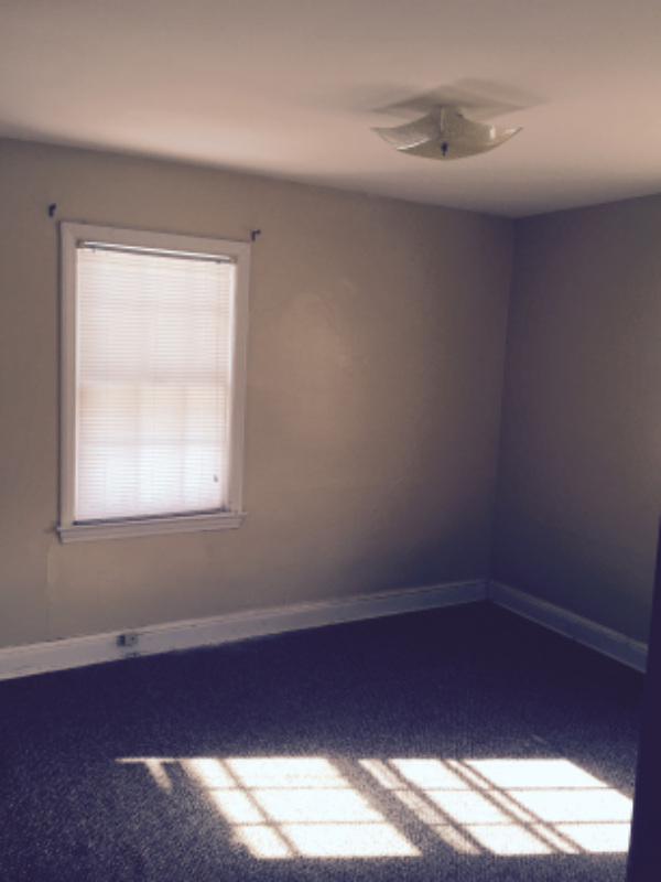1037 6th St W #3 - Photo 7 of 11