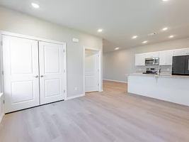 featured image of 1506 Sw Casuarina Dr #2